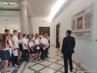 gallery1