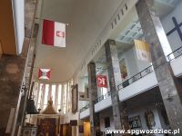 gallery1