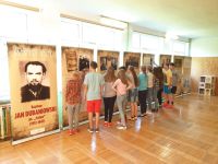 gallery1