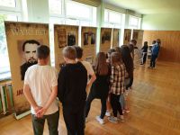 gallery1