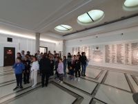 gallery1
